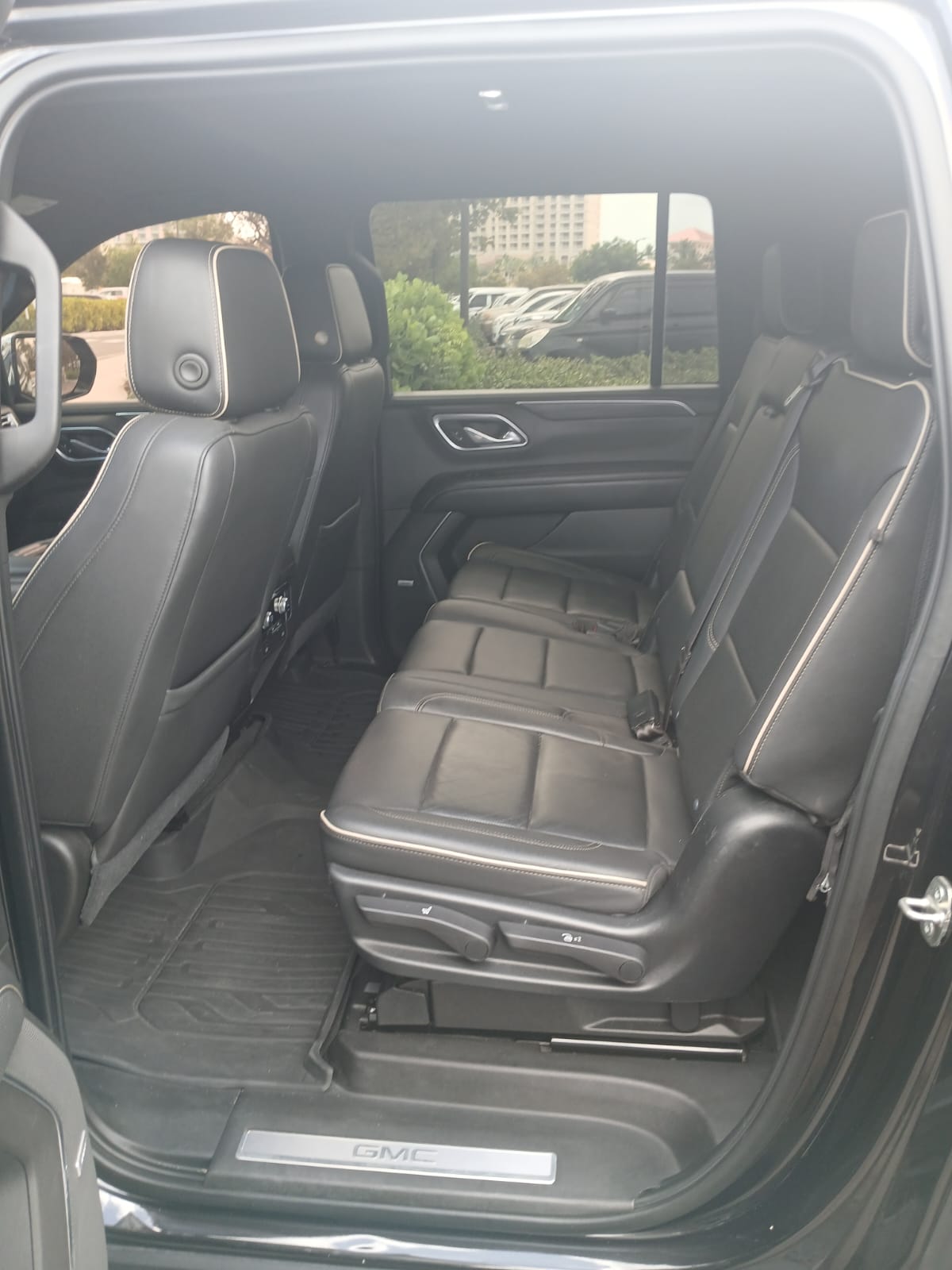 2021 GMC Yukon Black Edition